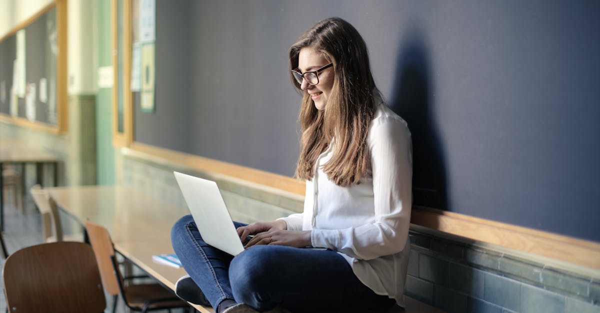 Top-Rated Online Colleges for 2026: Financial Aid-Friendly Programs in Psychology, Business, and Education